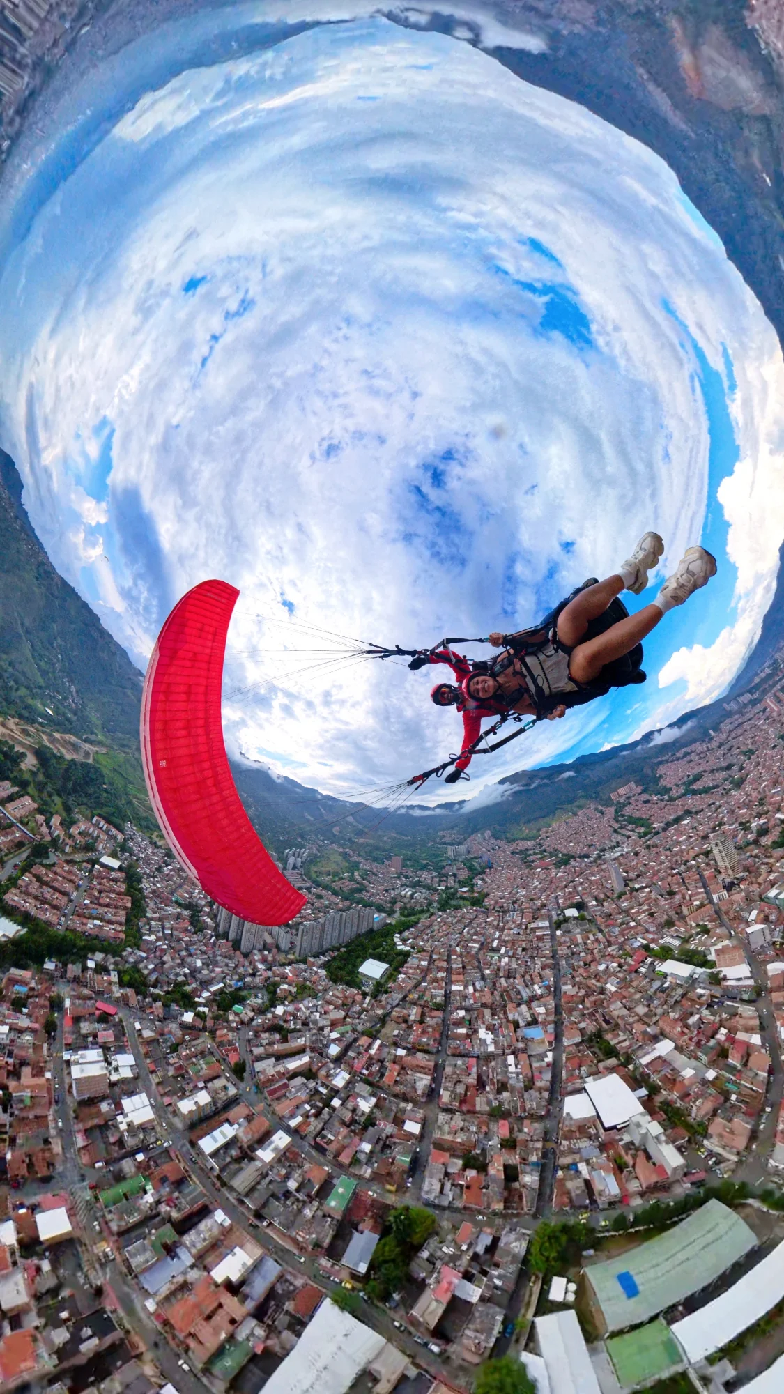 que-hacer-en-medellin parapente-san-felix